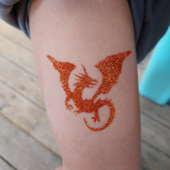 Glittertattoo-Draak